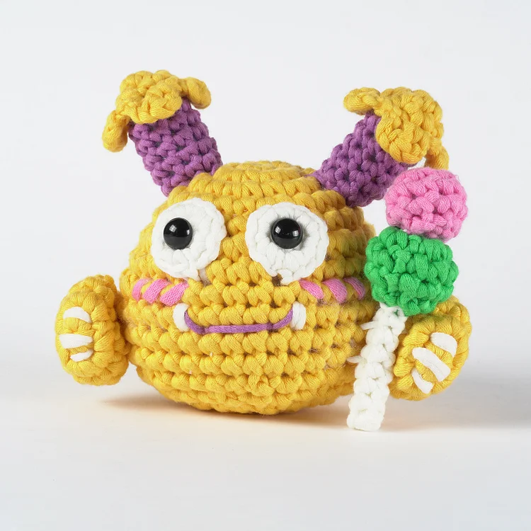 YarnSet - Crochet Kit For Beginners - Monster Cartoon