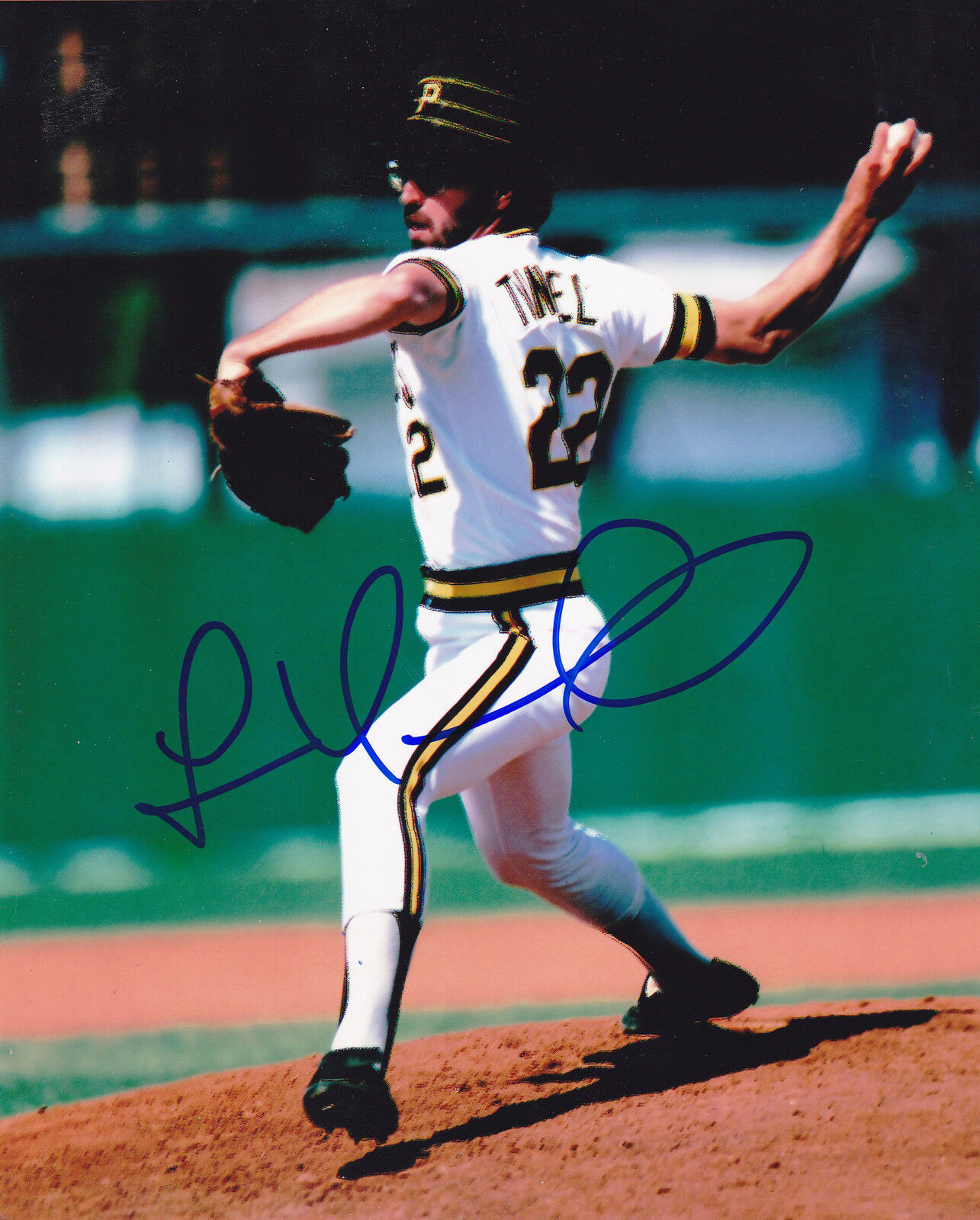 LEE TUNNELL PITTSBURGH PIRATES ACTION SIGNED 8x10