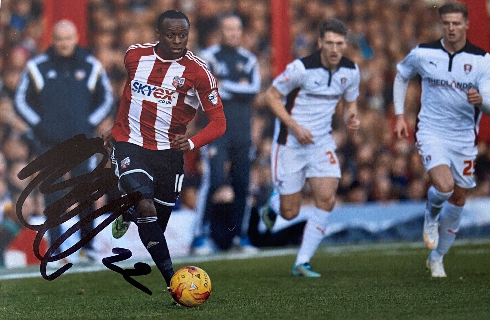 Moses Odubajo Genuine Hand Signed Brentford 6X4 Photo Poster painting 2