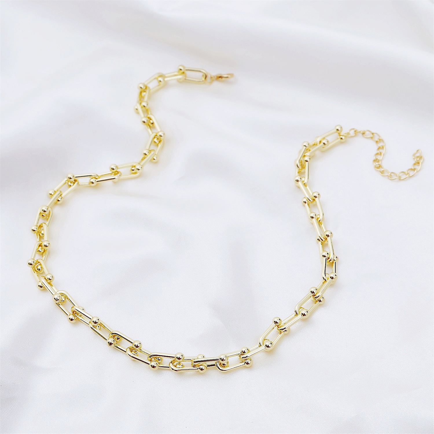 Simple and cold style retro clavicle chain
