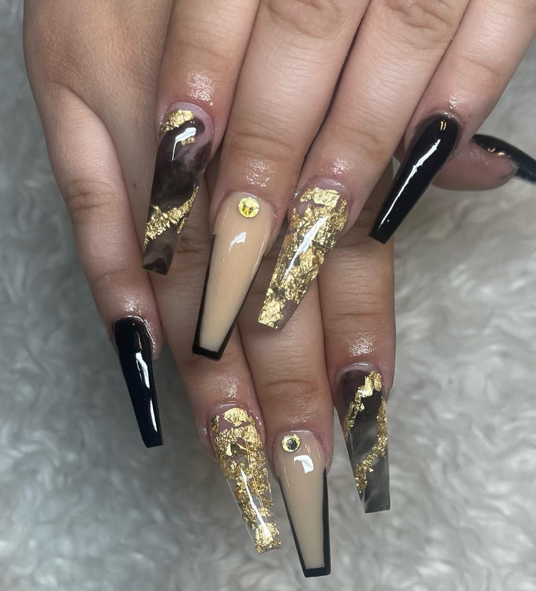 Bold and Chic: Black Acrylic Nail Designs for Summer 2023