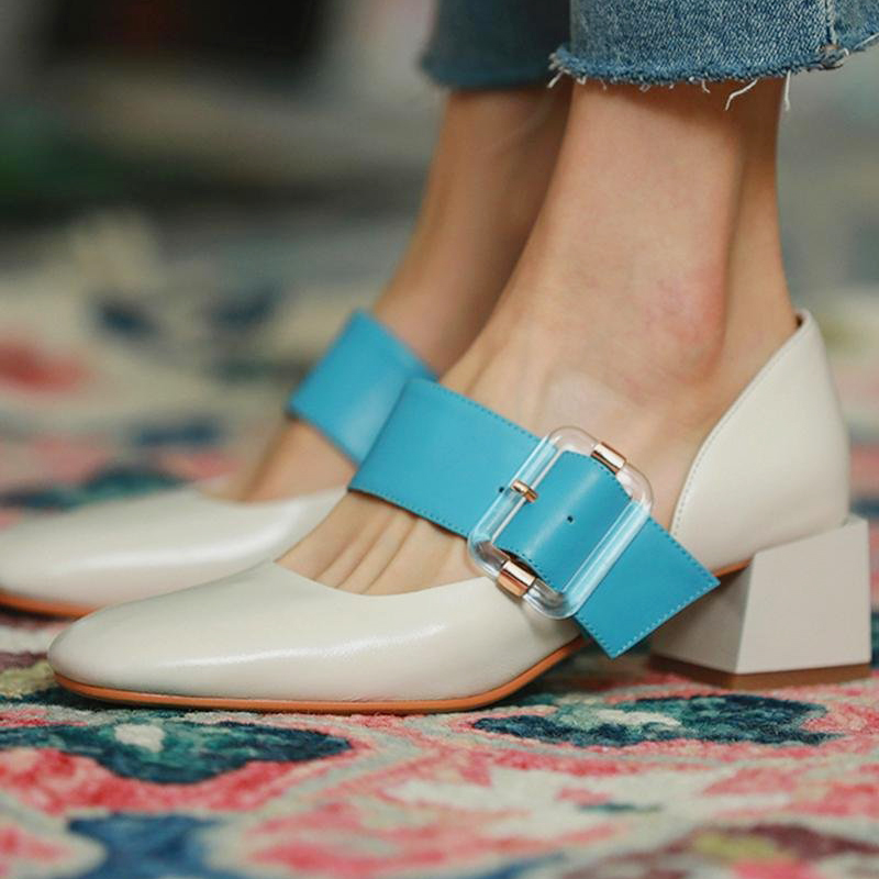 garda block heel pump