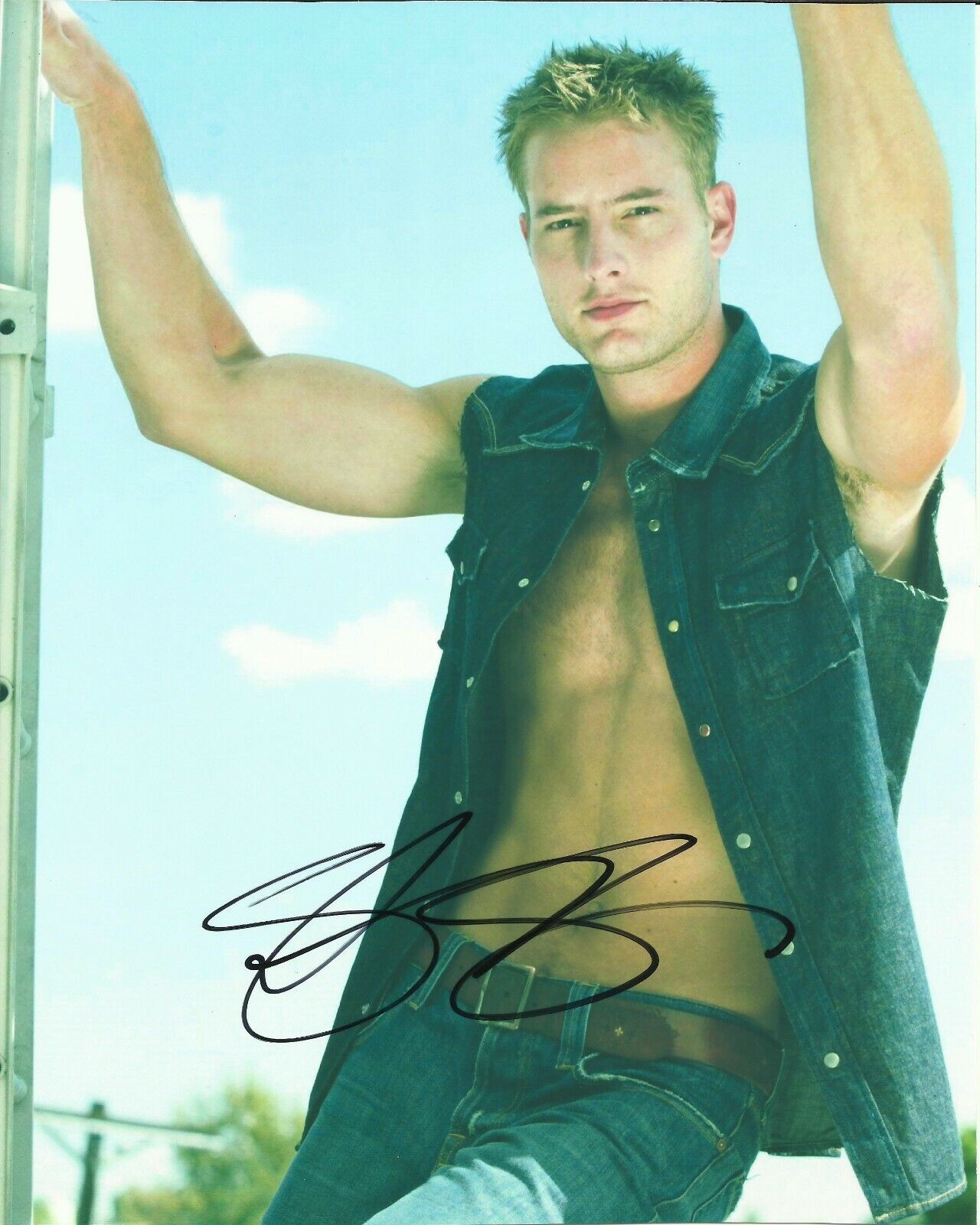 JUSTIN HARTLEY SIGNED COOL Photo Poster painting UACC REG 242 (4)