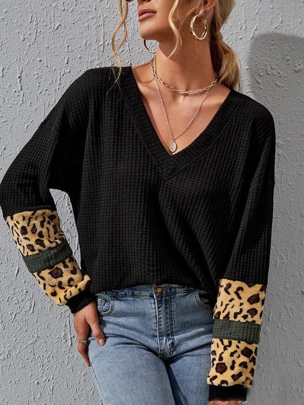 Women's Long Sleeve V-neck Leopard Printed Stitching Top