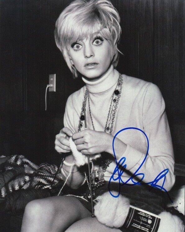 Goldie Hawn signed 8x10 Photo Poster painting In-person