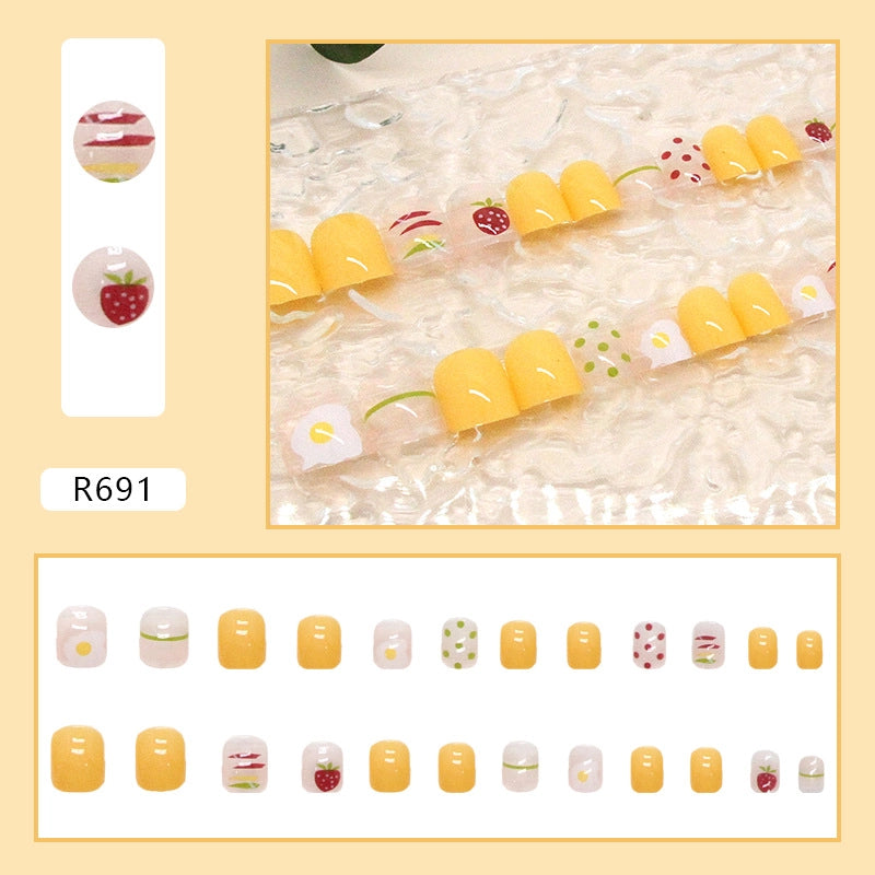 Simple And Cute Classic Style Autumn And Winter Wear Armor Cheap Hot Sale Nail Sticker Caramel Amber Finished Product Fake Nails