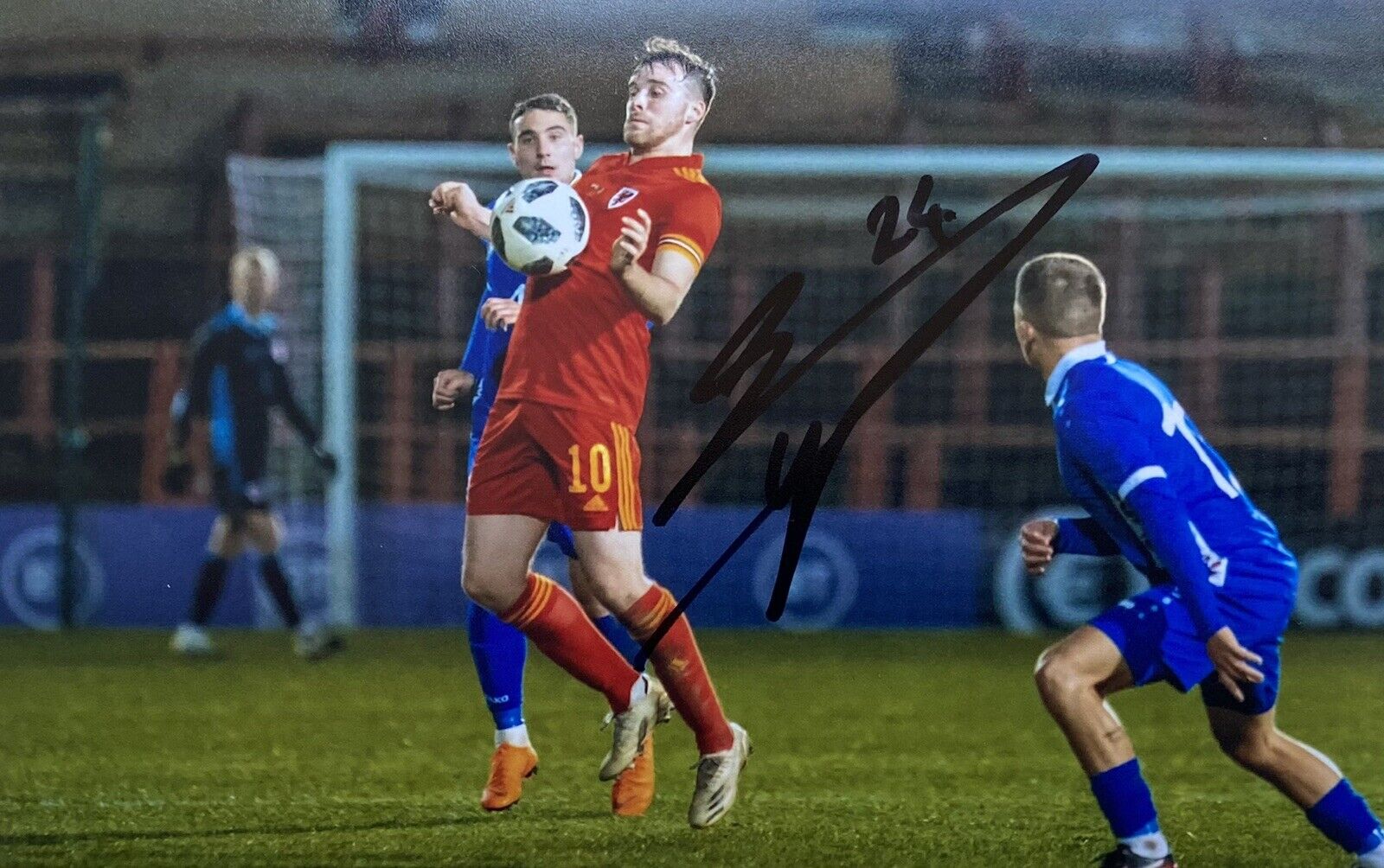 Sion Spence Genuine Hand Signed Wales 6X4 Photo Poster painting