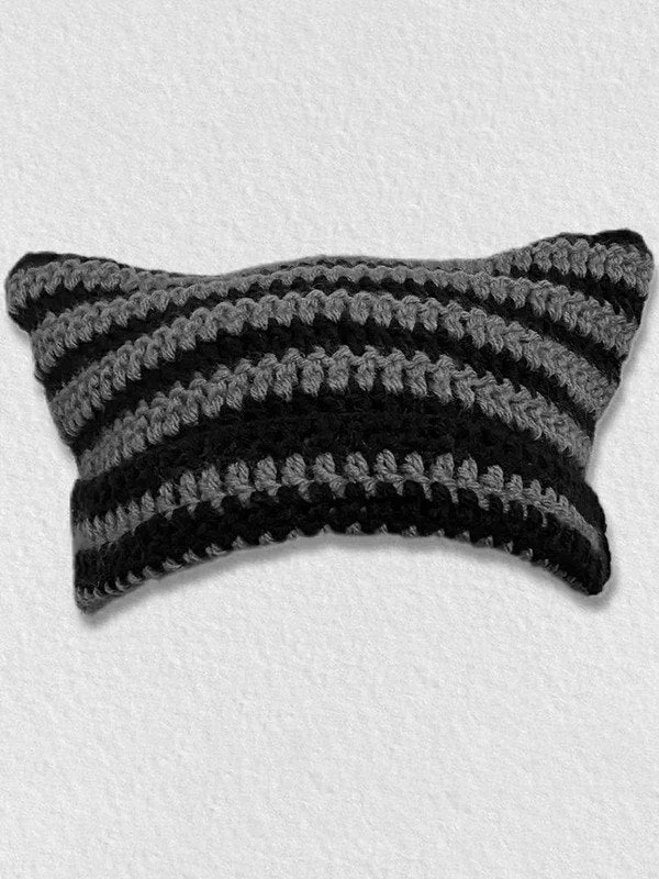 Brownm striped knitted hat with small horns