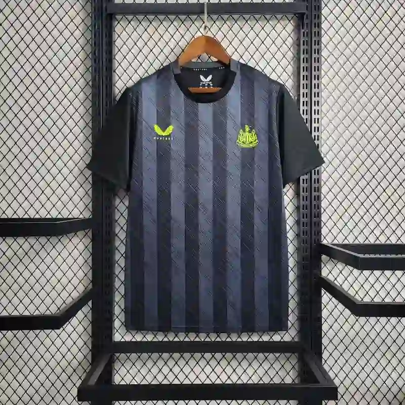 23-24 Newcastle United Training Suit