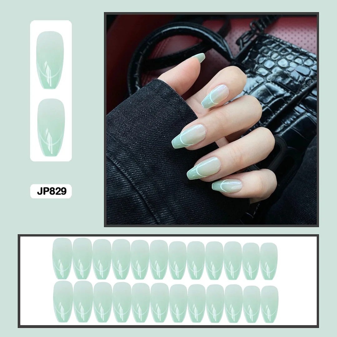 French Mordern stylish Elegant Gold Sliver Edge Line Wearable False Nails-Nail Inspo