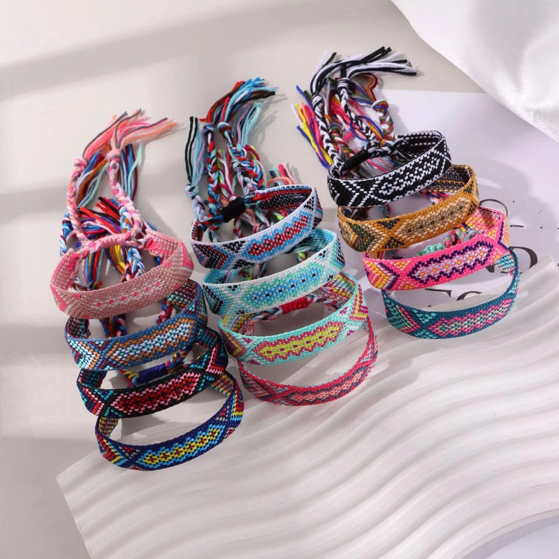 Amazon Explosions Bohemian Striped Cotton Line Hand Rope Fashion Men Women Adjustable Bracelet