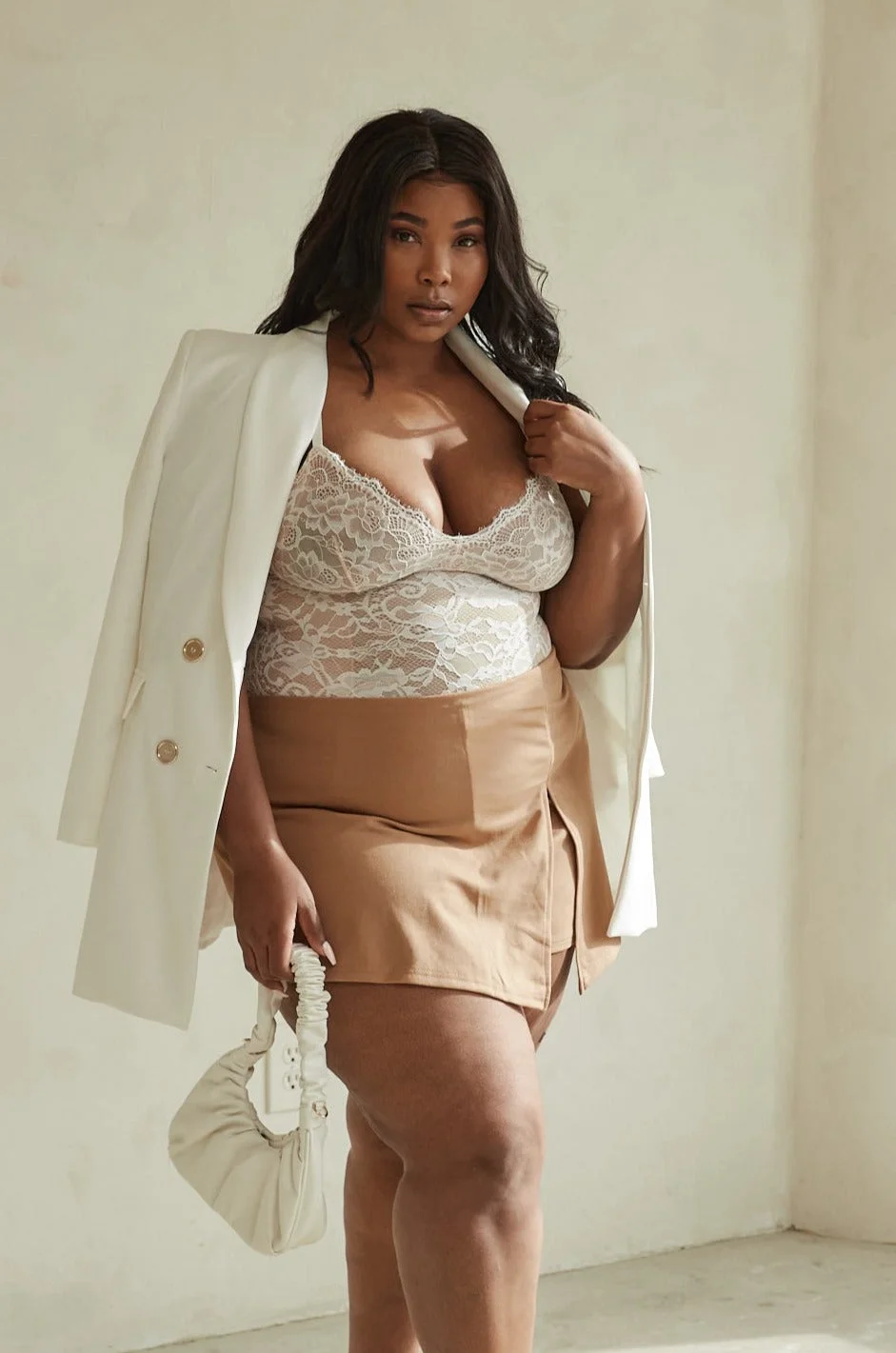 Shaping Lace Shapewear Bodysuit