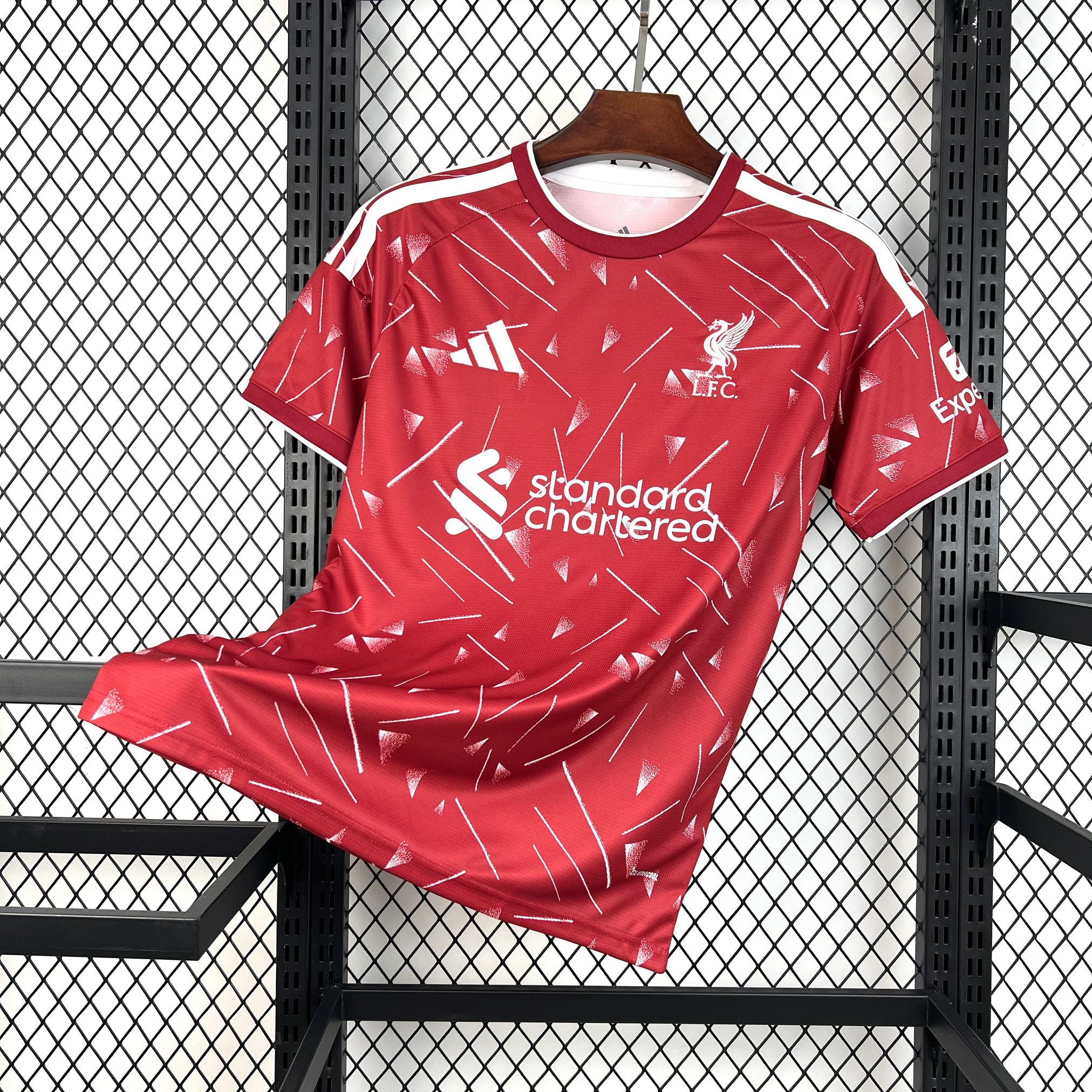26/27 Liverpool Red Football shirt Thai Quality