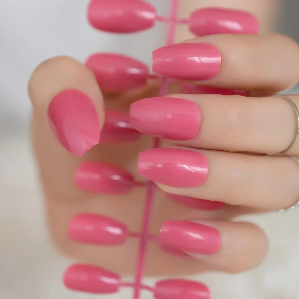 Dusty Cedar Fashion Stiletto False Nails Pointed Sharp Candy Red Fake Nails for daily wear On the Nail Tree 24pcs-Nail Inspo