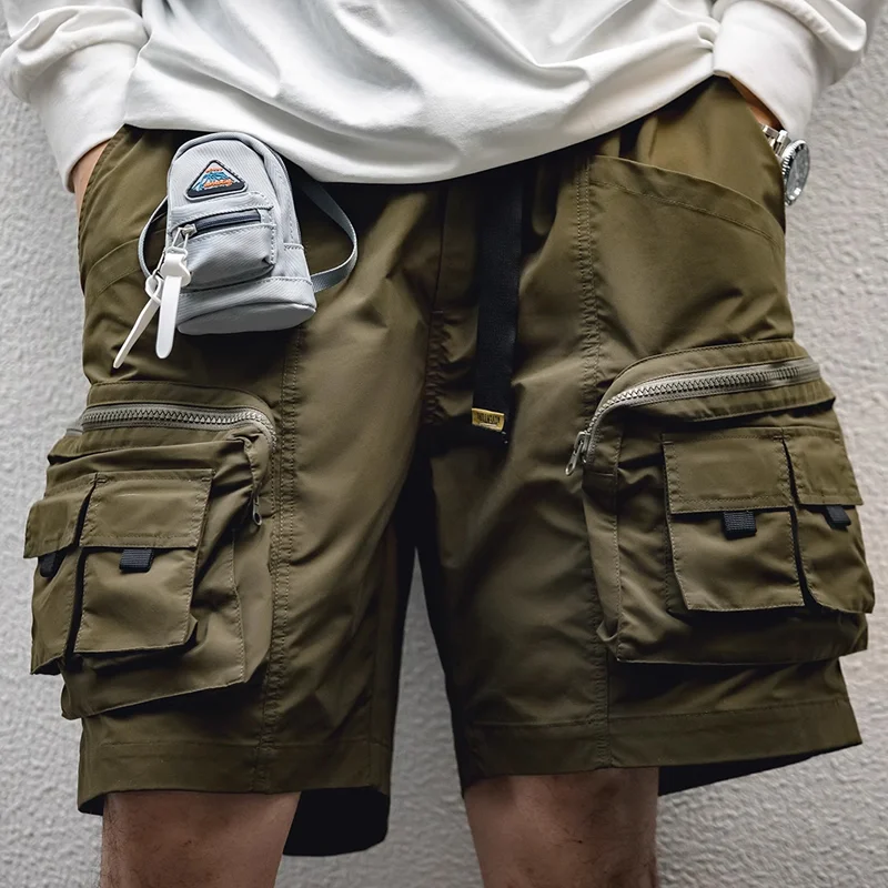 Outdoor Three-dimensional Multi-pocket Loose Straight Shorts