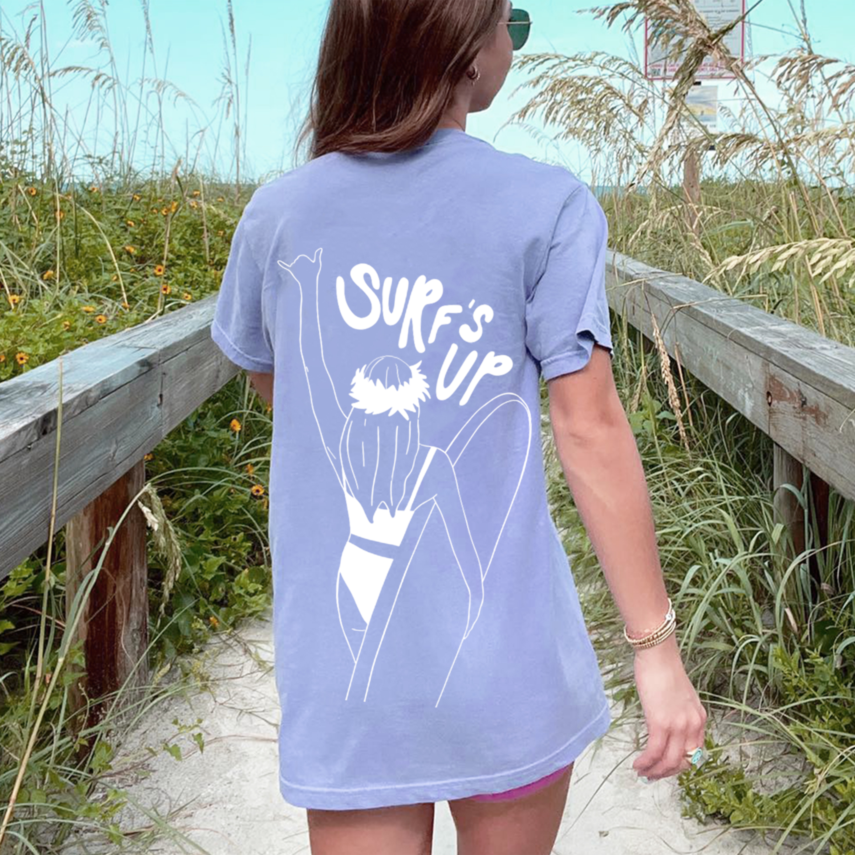 SURF'S UP Art Print Lavender Purple Beach Vacation T-Shirt / [blueesa] /