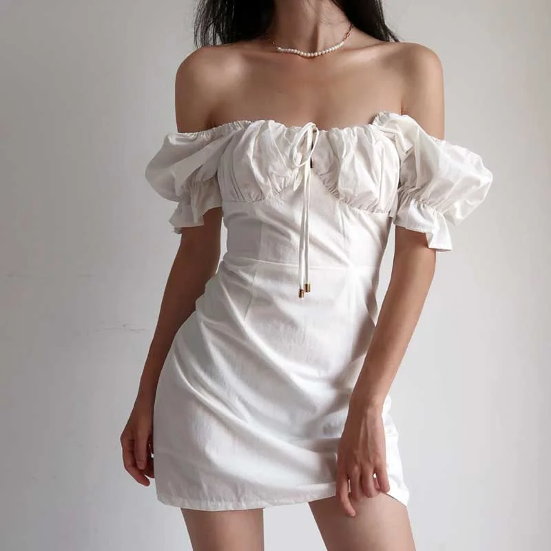 Boho Inspired vintage style white summer dress puff sleeve tied bust  women dress mini ruffled hem boho dress 2023 cotton
