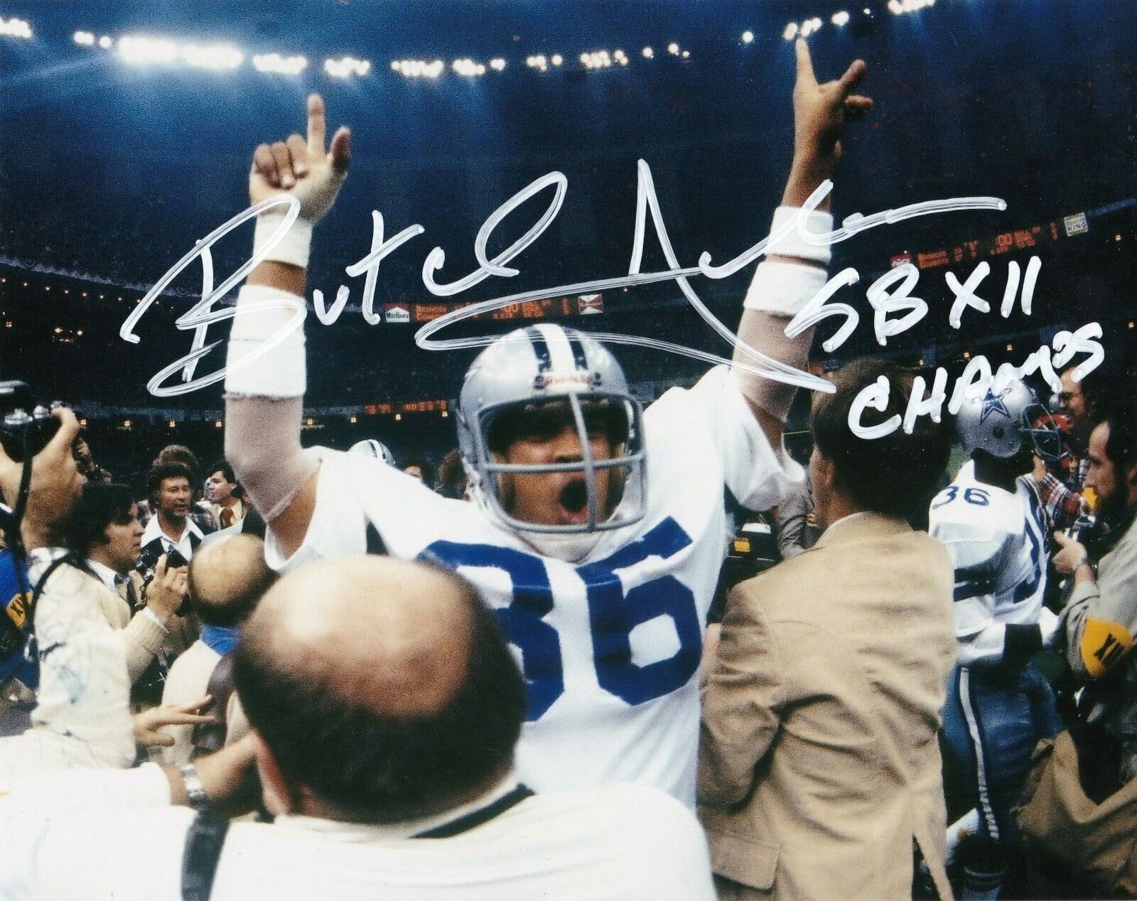 BUTCH JOHNSON DALLAS COWBOYS SB XII CHAMPS ACTION SIGNED 8x10 Photo Poster painting