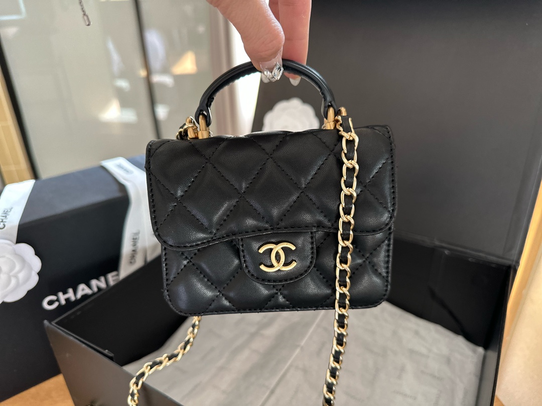 46926a2578fa4468f3bb7a5628146591