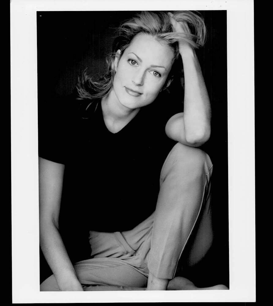 ALEXANDRA WENTWORTH - 8x10 Headshot Photo Poster painting w/ Resume - FELICITY