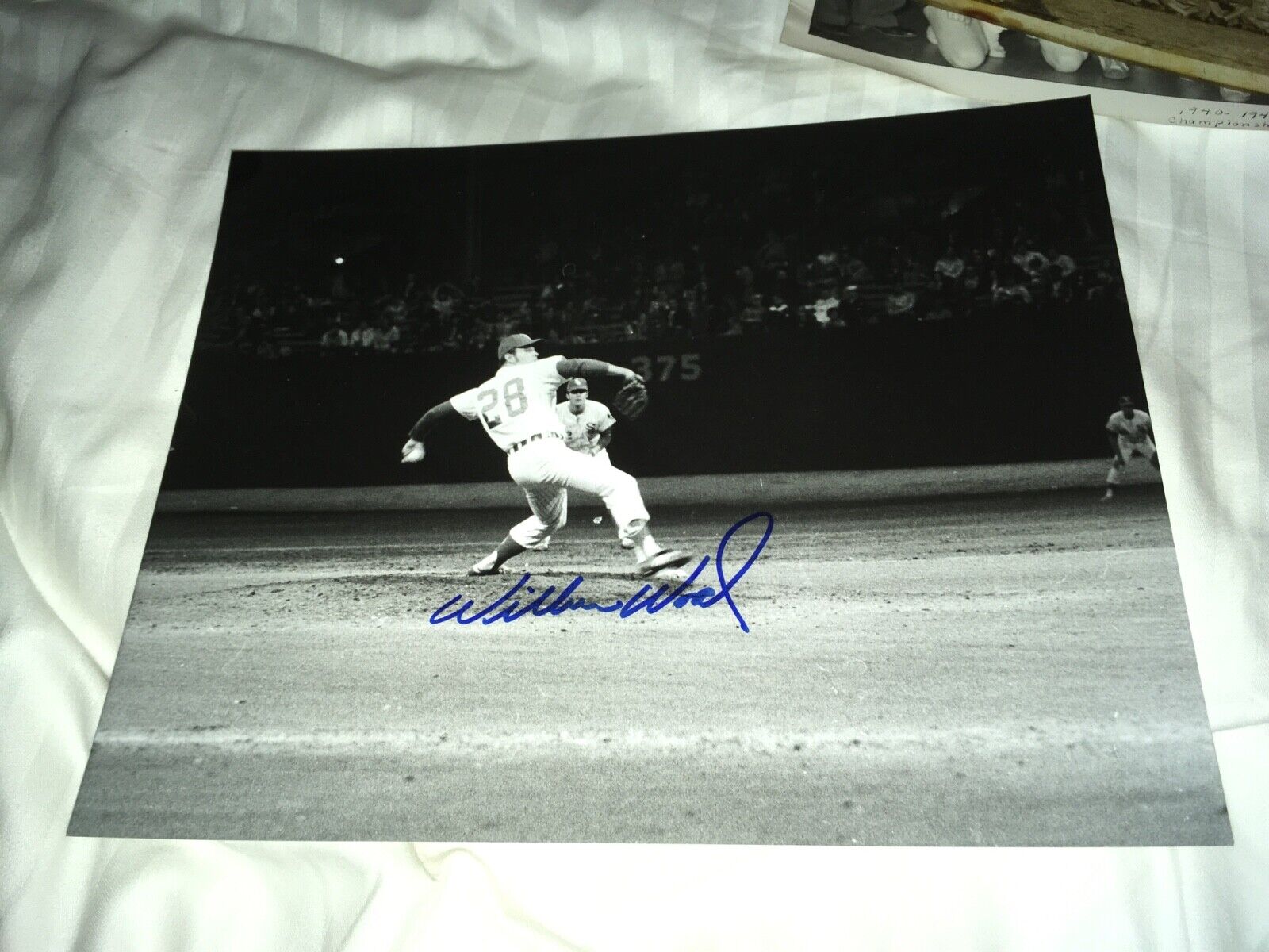 Wilber Wood Chicago White Sox Signed 8x10 Baseball Photo Poster painting W/Our COA