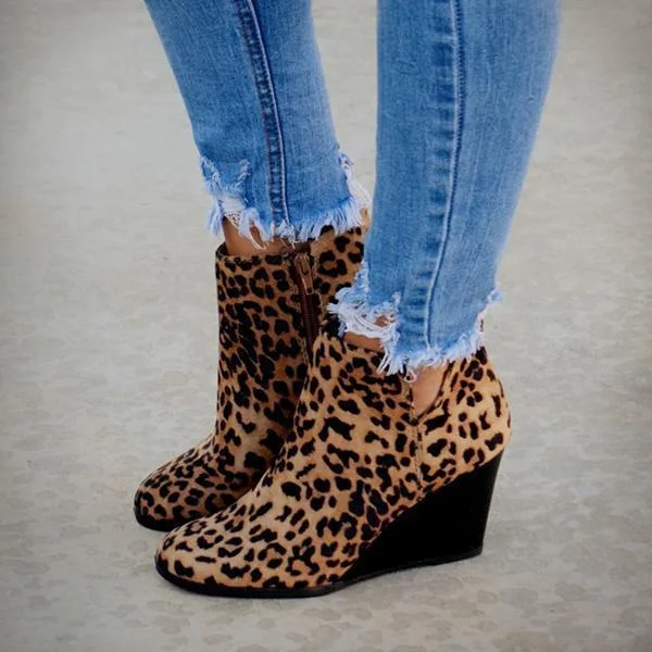 Side Slit Wedge Booties