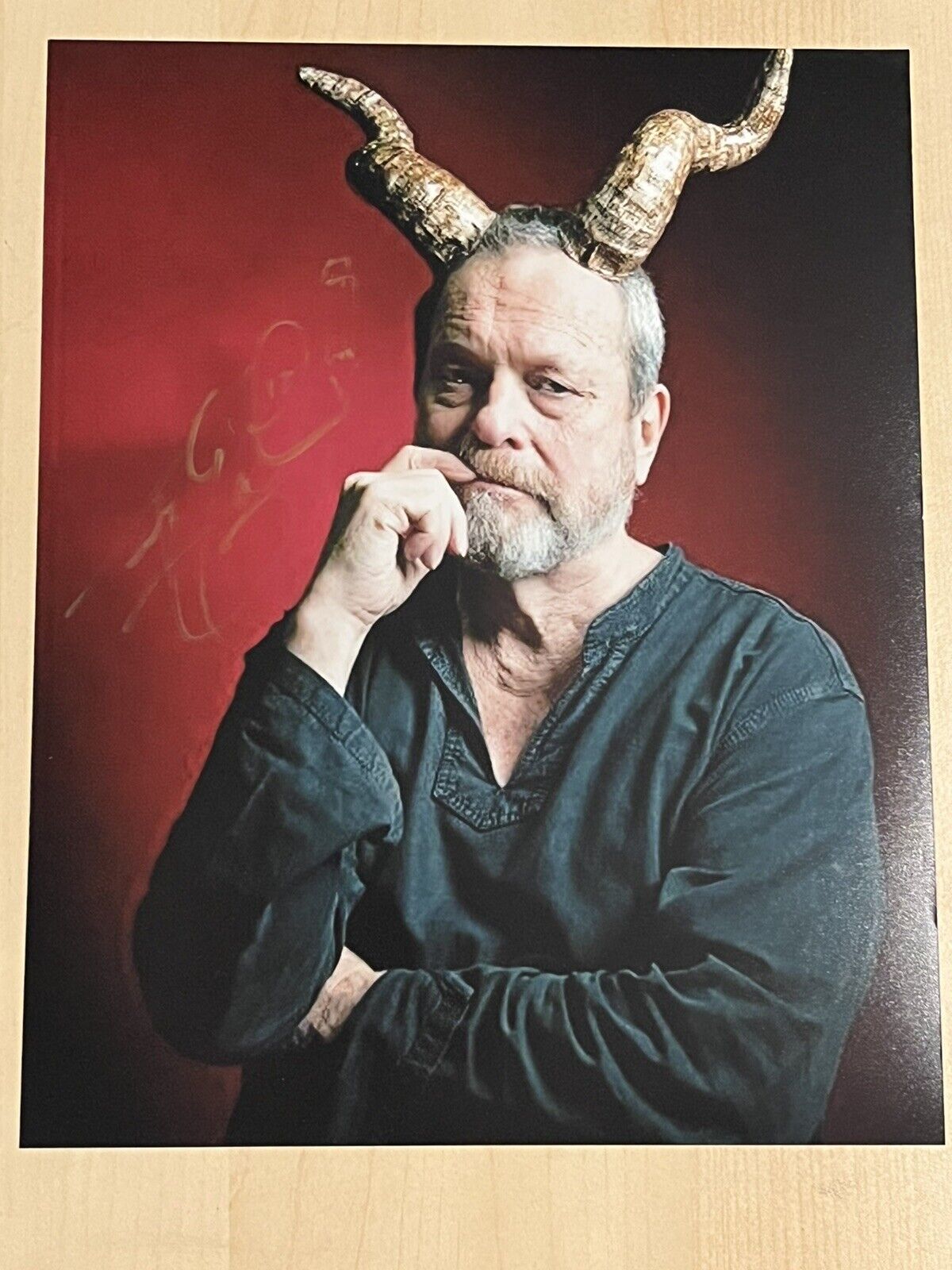 TERRY GILLIAM SIGNED 8x10 Photo Poster painting ACTOR AUTOGRAPHED MONTY PYTHON TV STAR RARE COA