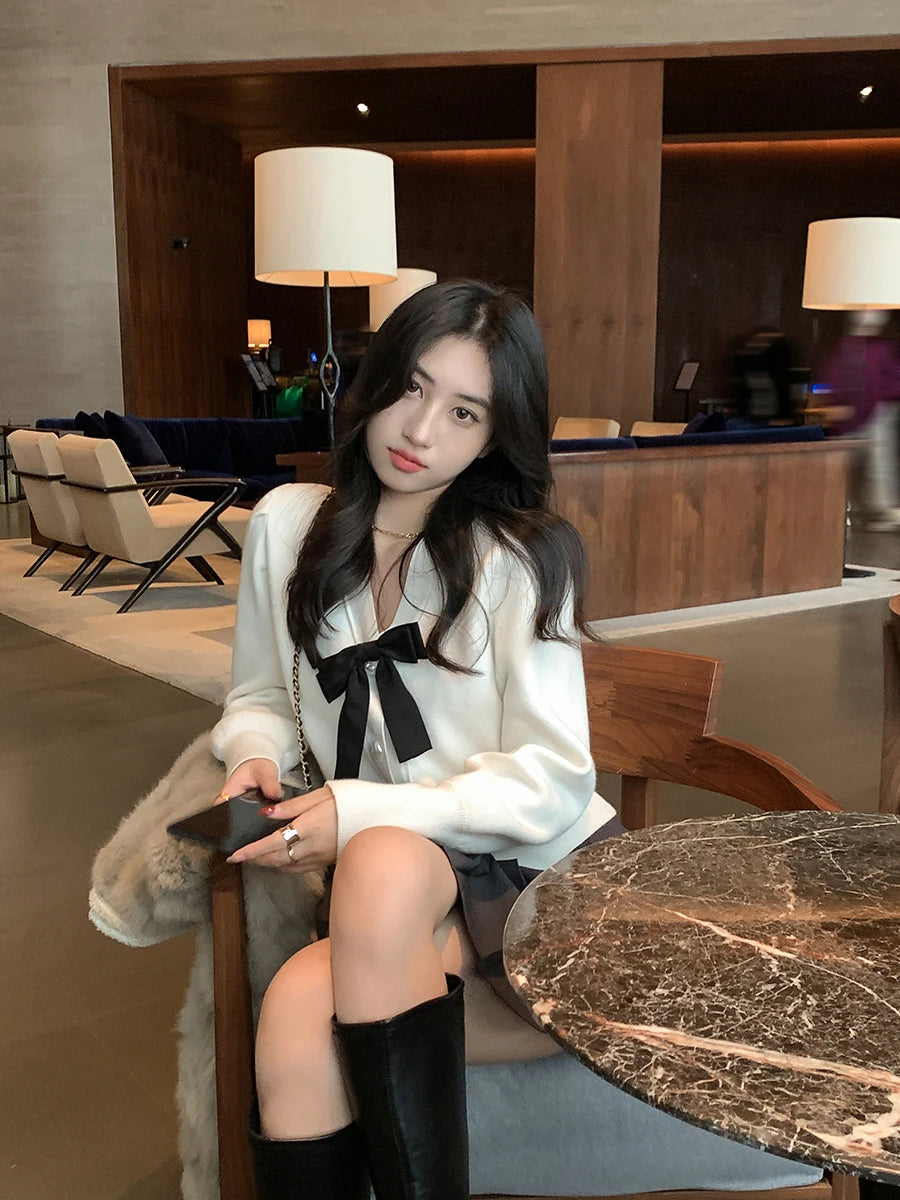 Autumn Winter Bow Cardigans Jacket Woman French V-Neck Chic Single-Breasted Knit Top New Long Sleeve Sweater Cardigan Aiertu