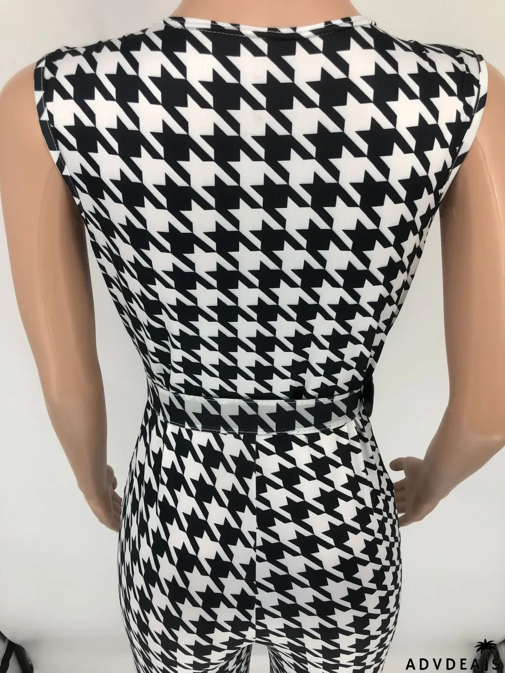 Houndstooth Print V Neck Sleeveless Jumpsuit With Belt