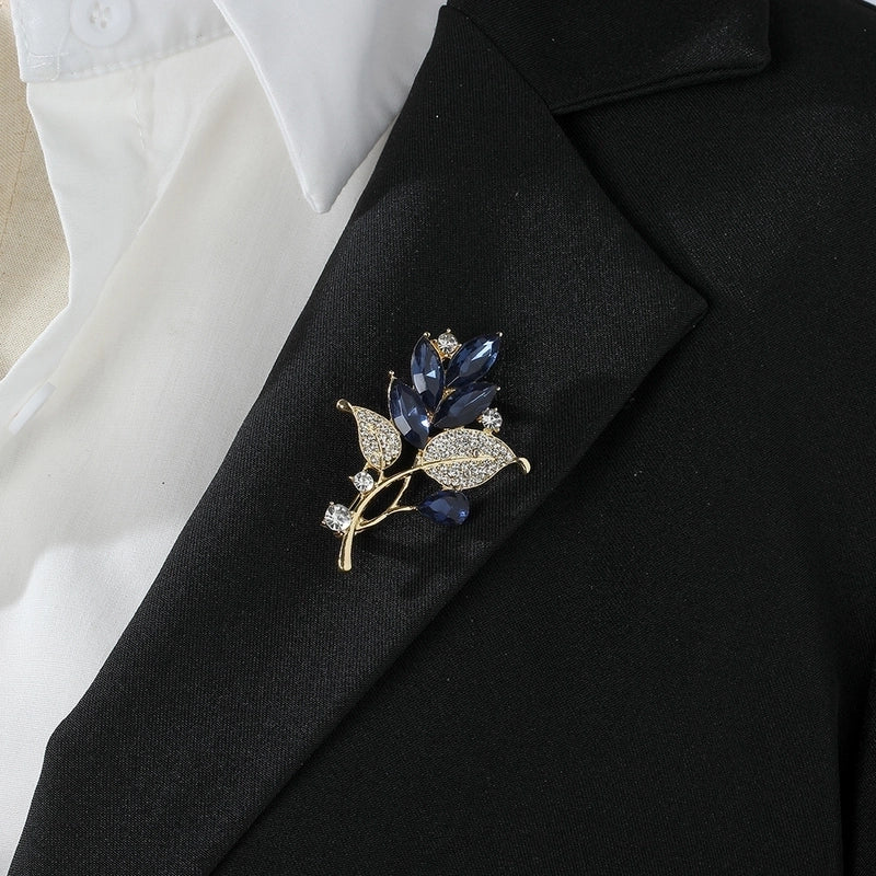 IG Style Pin Leaves Alloy Inlay Crystal Rhinestones Women’s Brooches 1 Piece