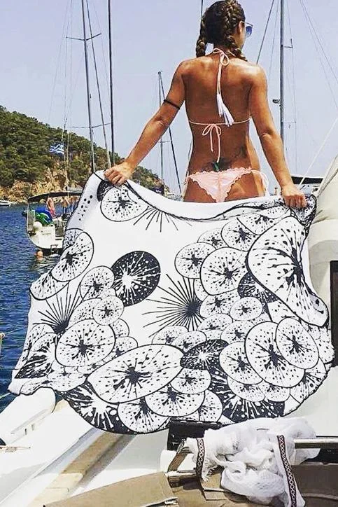 Black White Lotus Leaf Print Roundie Boho Mandala Beach Throw-elleschic