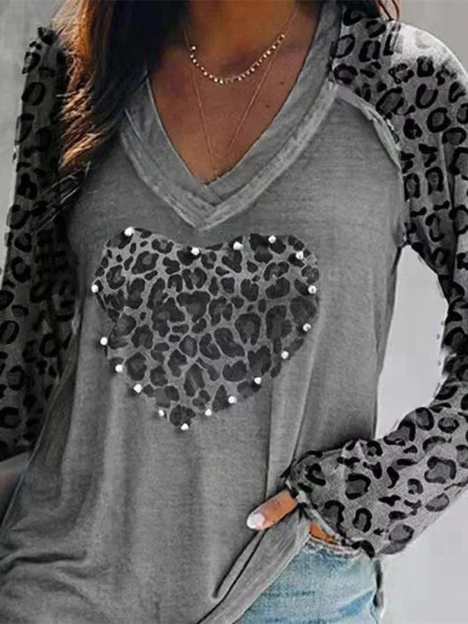 Women's Long Sleeve V-neck Graphic Printed Tops