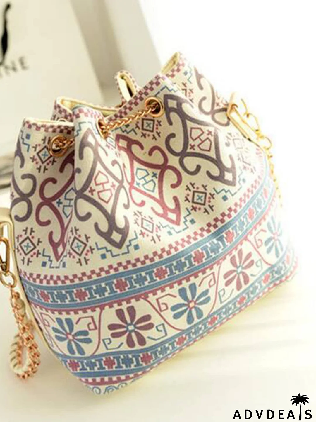 Geo Graphic Drawstring Bucket Bag