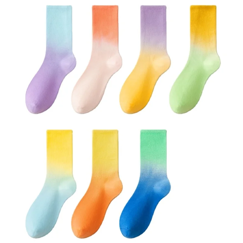 Thin Medium Tube Cotton Socks with Gradient Colors