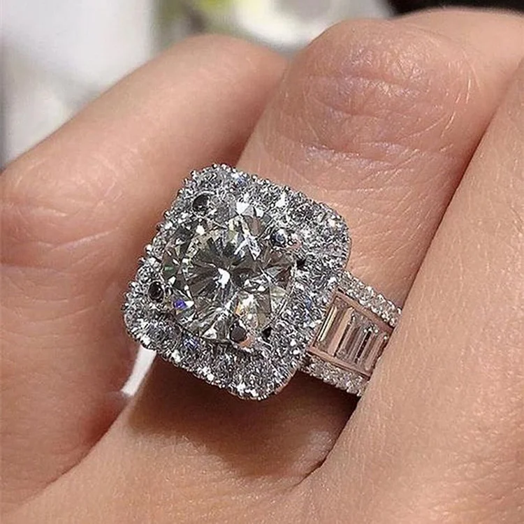 Huitan Newly-designed Engagement Ring
