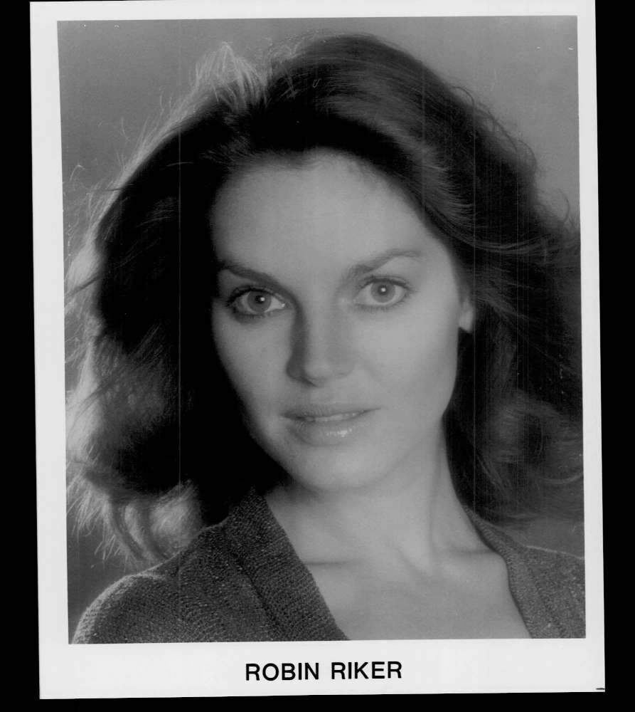 ROBIN RIKER - 8x10 Headshot Photo Poster painting w/ Resume - DOOL