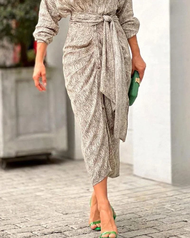 Tight Pleated Shirt Dress