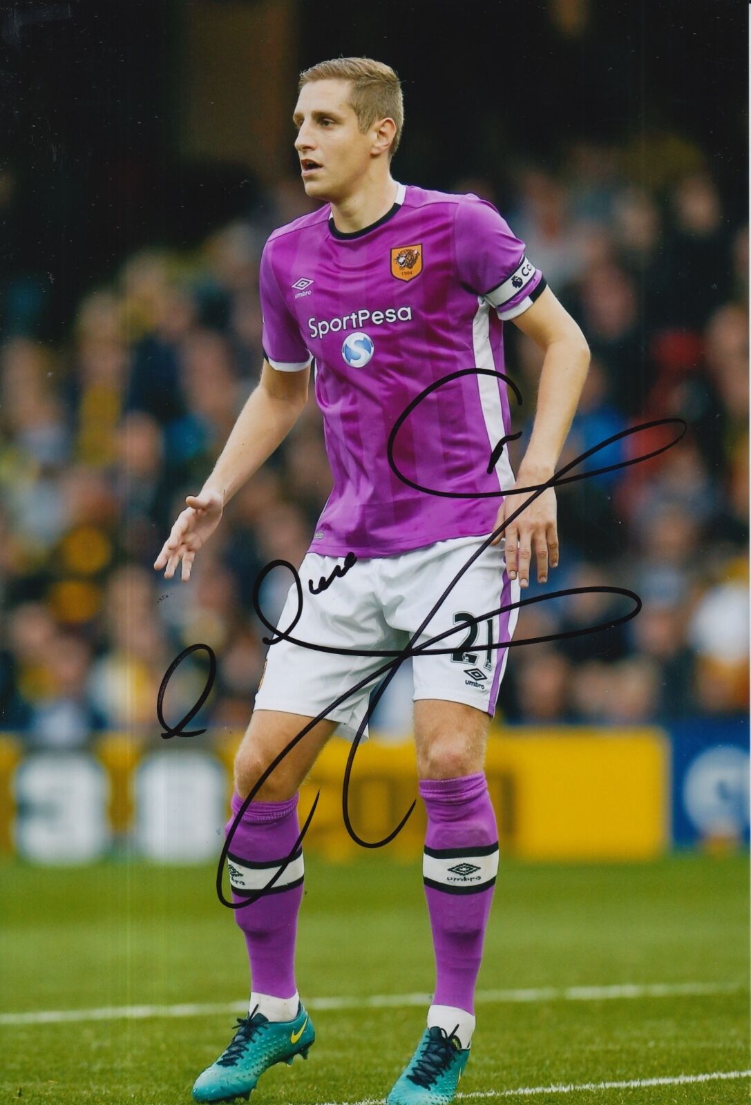 HULL CITY HAND SIGNED MICHAEL DAWSON 12X8 Photo Poster painting 2.