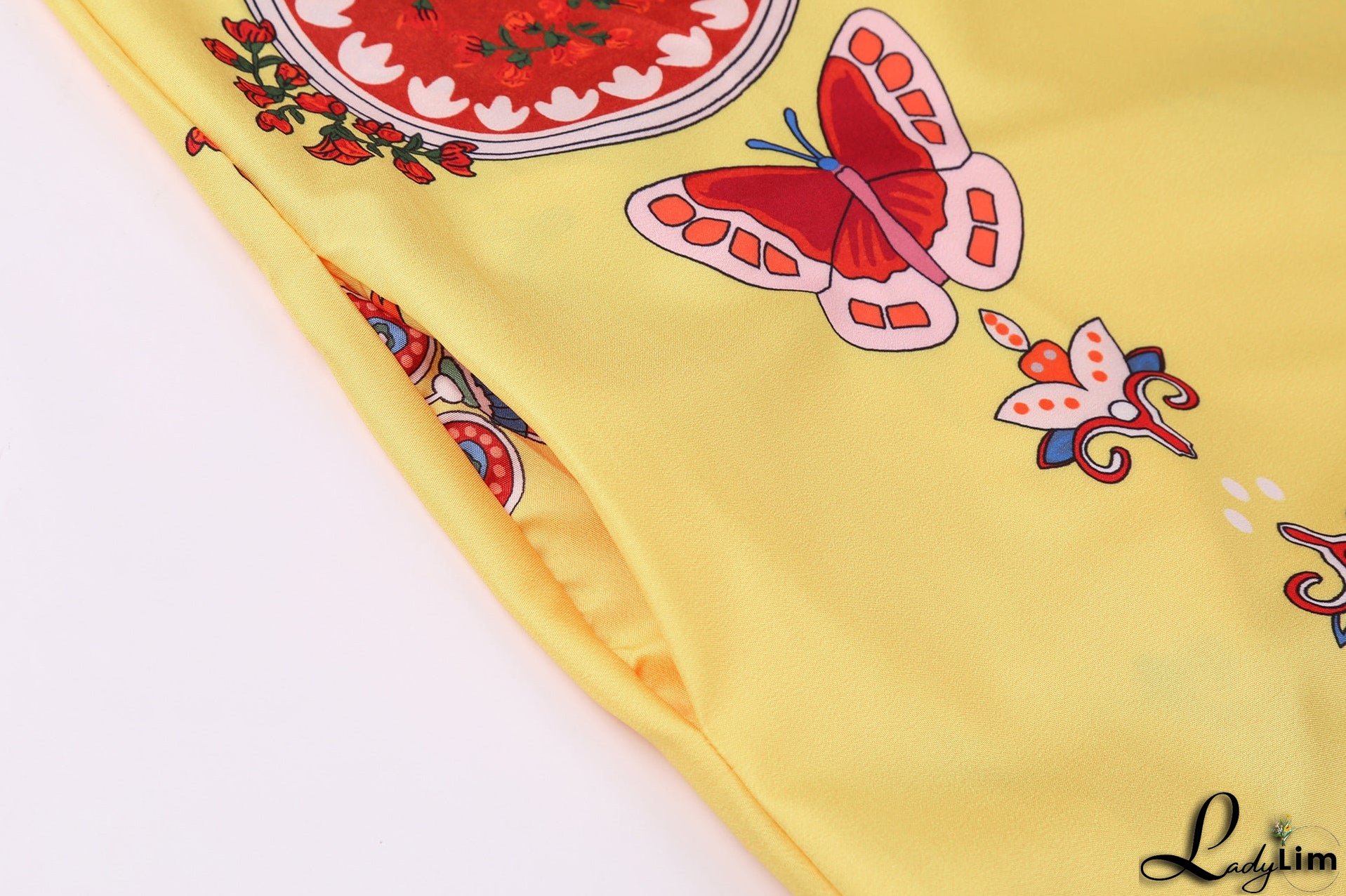 Vintage print dress V-neck sleeveless