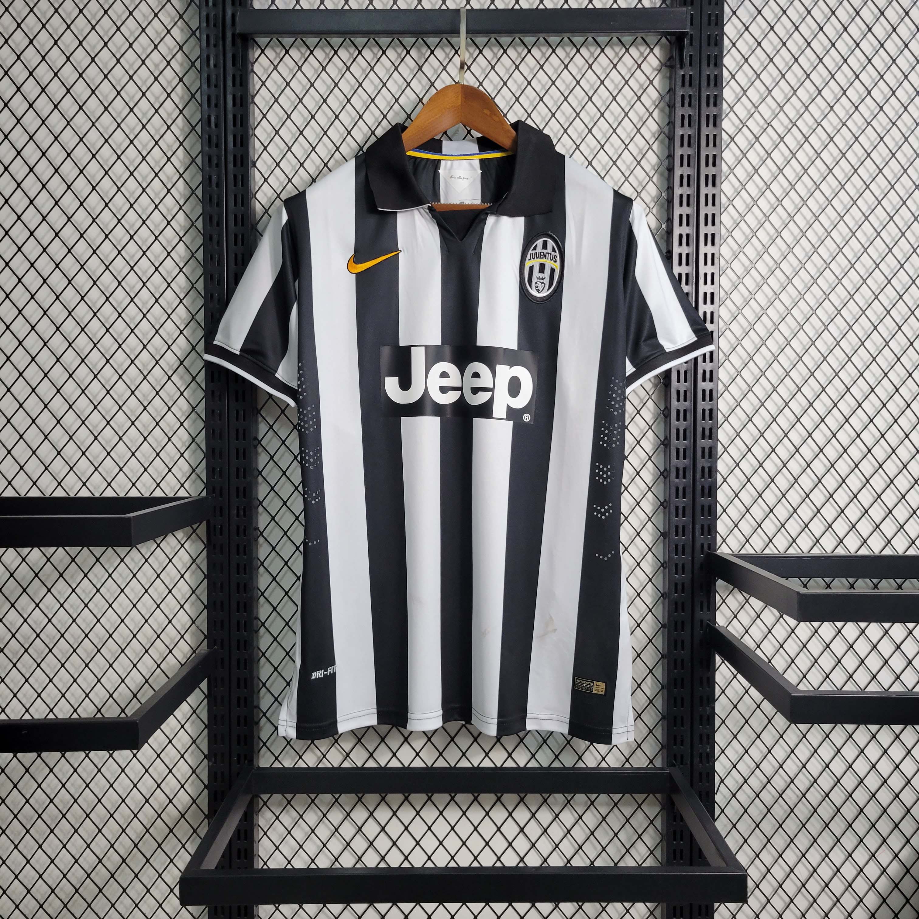 2014-2015 Retro Juventus Home Football Shirt 1:1 Thai Quality- Maxi Kit