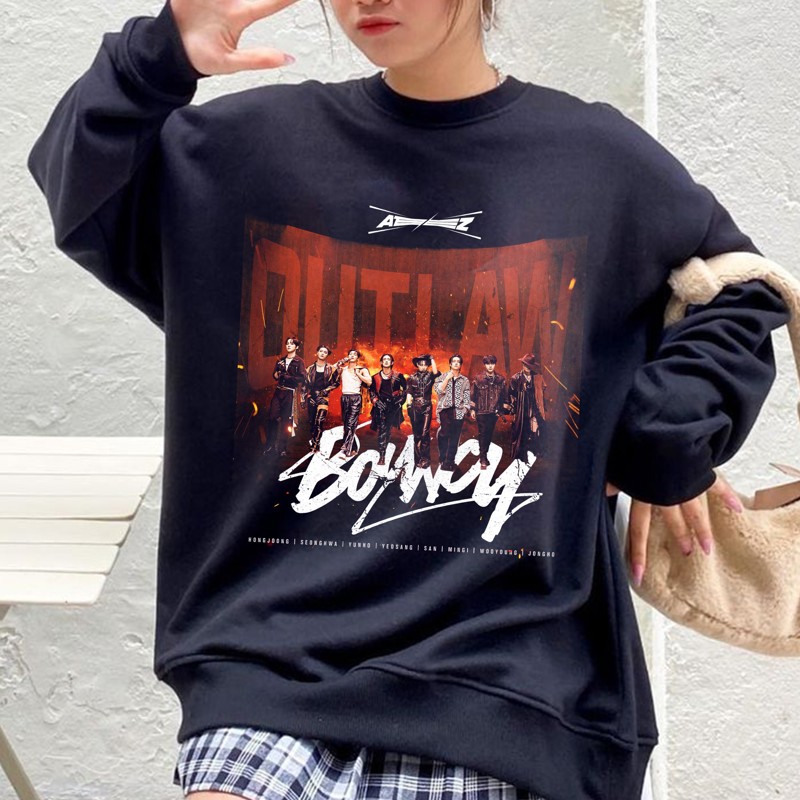 ATEEZ THE WORLD EP.2 : OUTLAW Bouncy MV Poster Sweatshirt