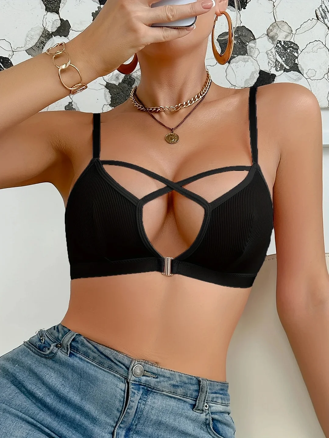 Damski seksowny wielokolorowy podkoszulek w paski z wycięciami i podpaskiem