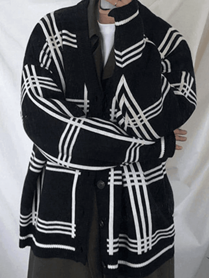 Brownm Men's V Neck Checkered Cardigan