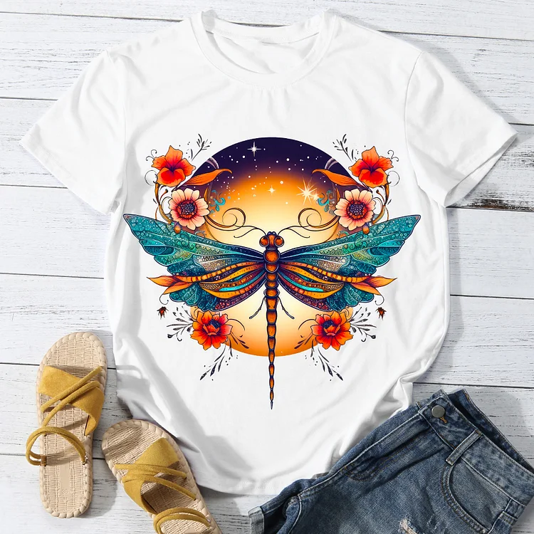 Courageous Dragonfly under the Sun Women Round Neck T-shirt - BSTCA0113