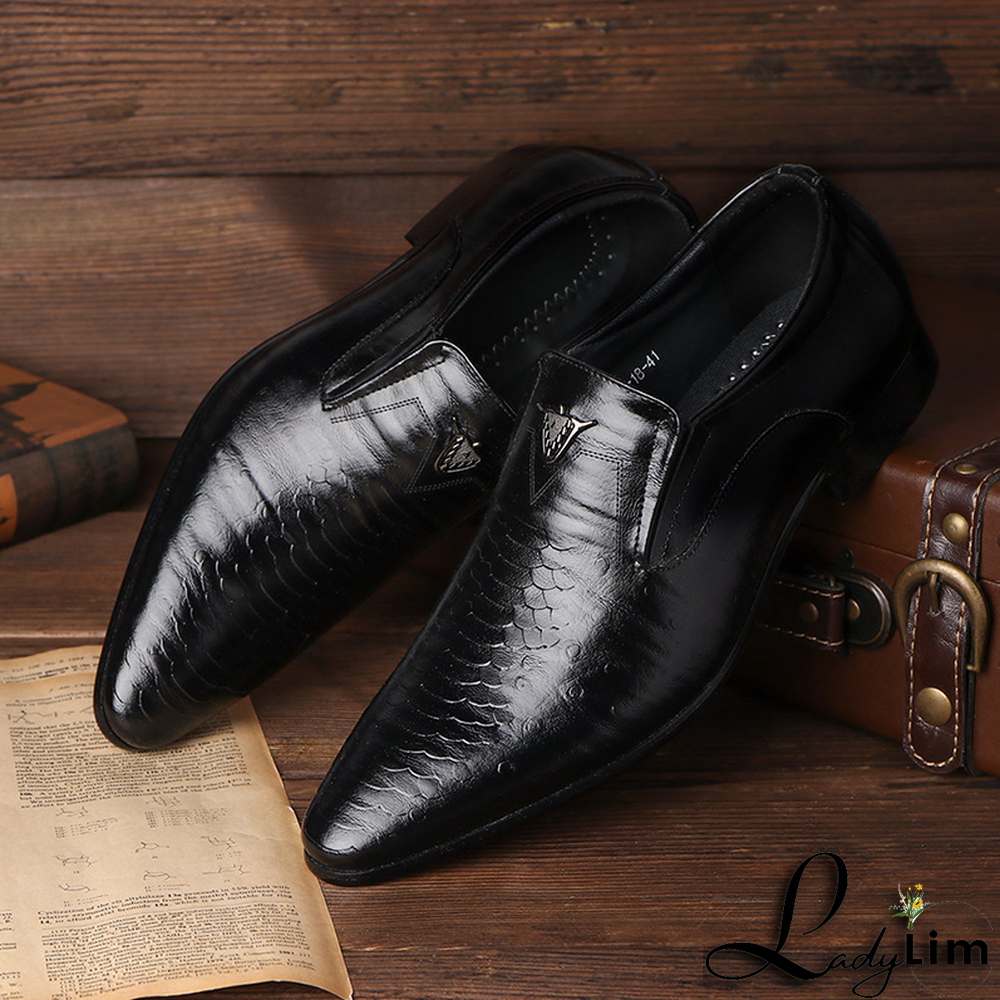 Brown Casual Vintage Basic Pointed Leather Shoes