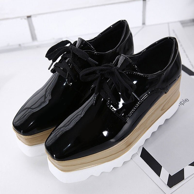 Women Flat Platform Sneakers PU Leather Autumn British Style Square Toe Casual Vulcanized Shoes Ladies Thick Bottom Retro Shoes