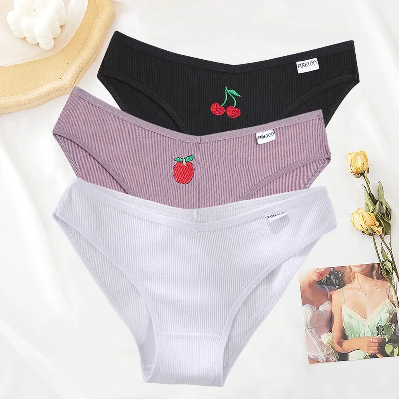 FINETOO 3PCS/Set Women Cotton Embroidery Fruit Panties Underwear V Waist Female M-XL Woman's Briefs Pantys Intimates Lingerie