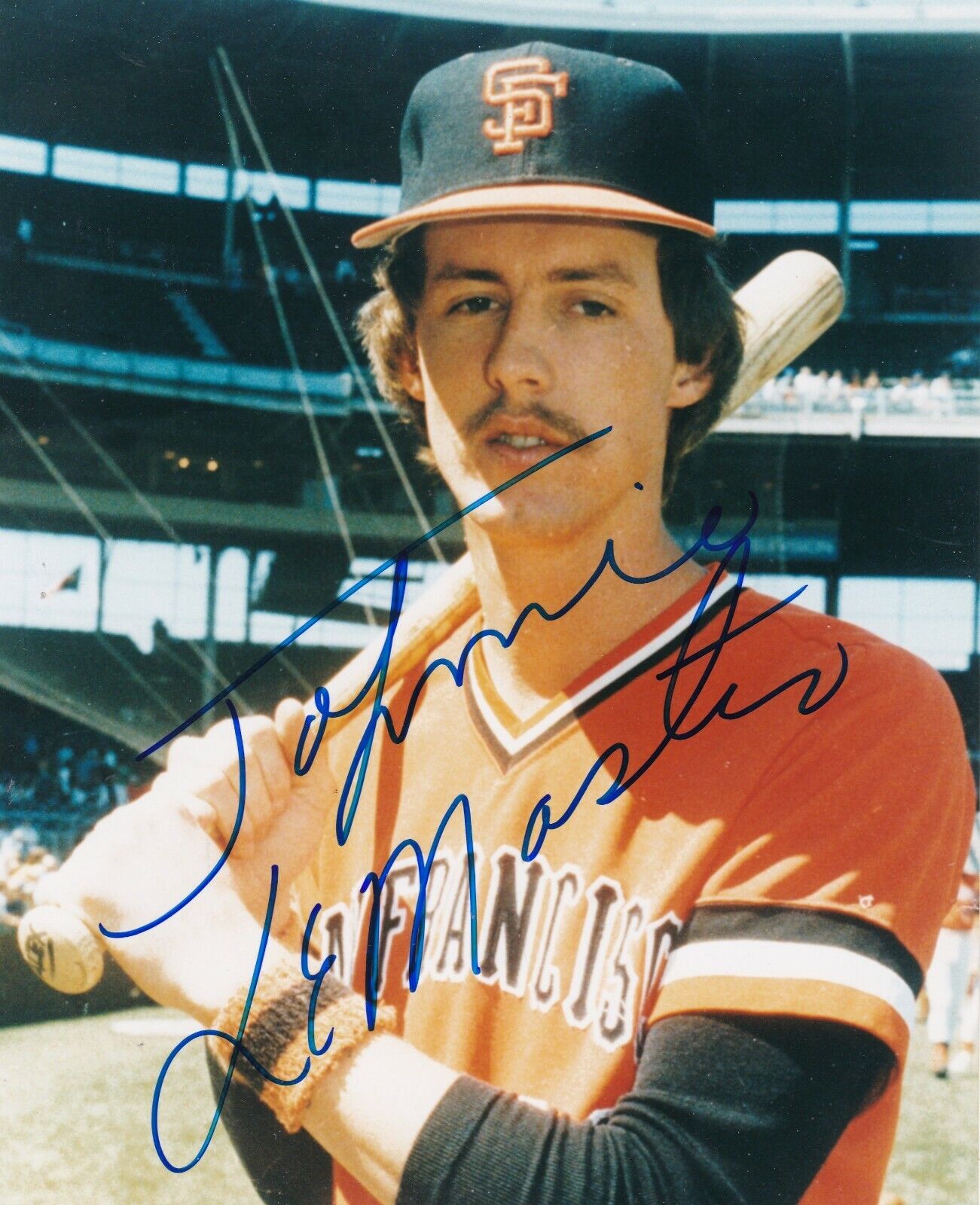 JOHNNIE LEMASTER SAN FRANCISCO GIANTS ACTION SIGNED 8x10