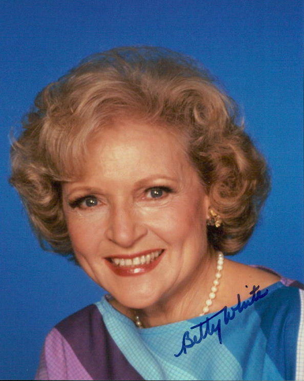 Betty White in-person signed 8x10 Photo Poster painting