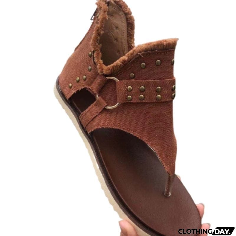 Trendy Metal Rivets Flat Zipper Roman Sandals for Lady